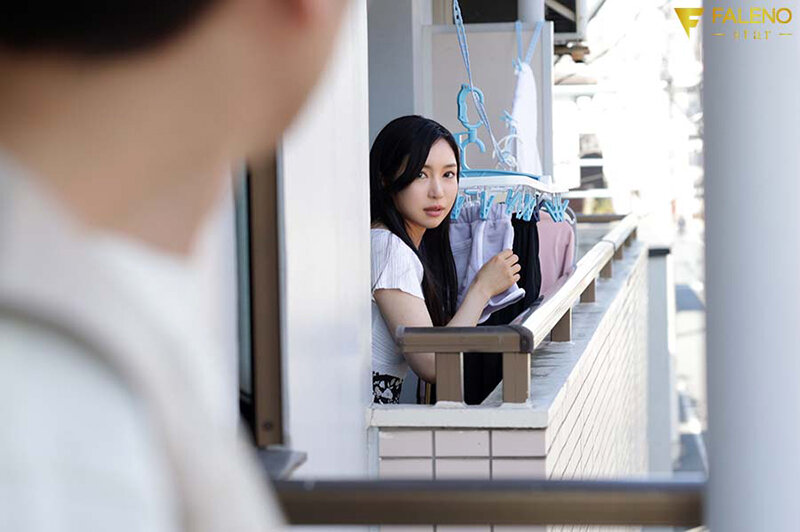 Cô vợ ngọt nước của hàng xóm